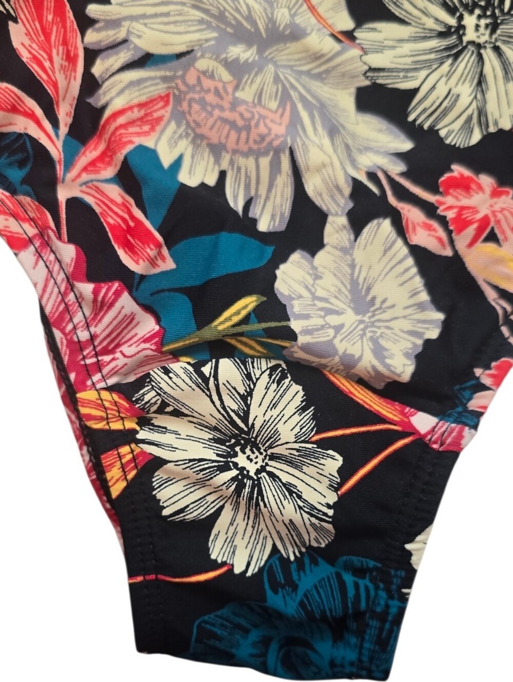 Time And Tru Floral & Polka Dot Tankini Set - lSize S/M - Picture 5 of 7